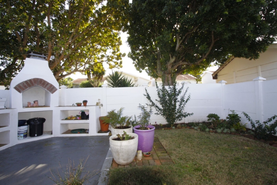 2 Bedroom Property for Sale in Aston Bay Eastern Cape